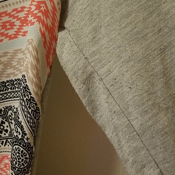 Maurices Chiffon Chevron Front Top - Picture 7 of 8